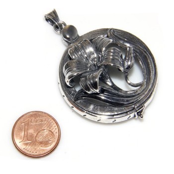 RMB| Lunga collana 3 fili e grande cammeo sardonico con mega perle barocche naturali