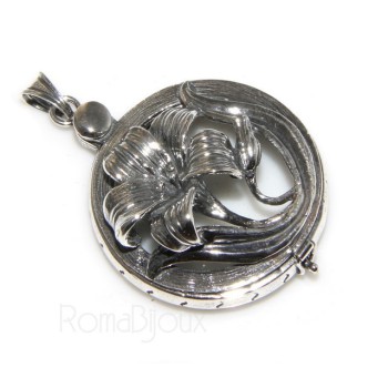 RMB| Lunga collana 3 fili e grande cammeo sardonico con mega perle barocche naturali