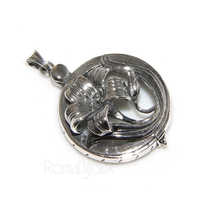 RMB| Lunga collana 3 fili e grande cammeo sardonico con mega perle barocche naturali