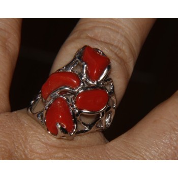 RMB|925: woman adjustable ring handmade with natural red coral star