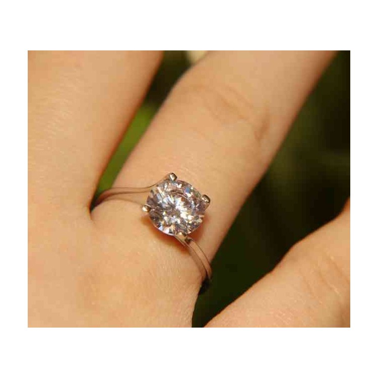 RMB|925 Rhodium: Lonely lady's ring with cubic zirconia 8mm 2ct brilliant cut