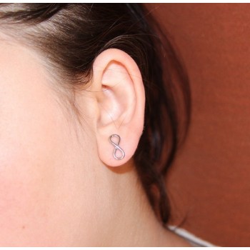 RMB|orecchini uomo e donna in argento 925 perno e farfallina con simbolo dell'infinito