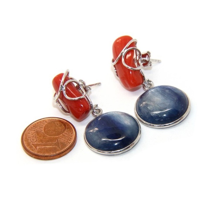 RMB|Orecchini in Argento 925 con corallo verace rosso naturale e disco di cianite blu.