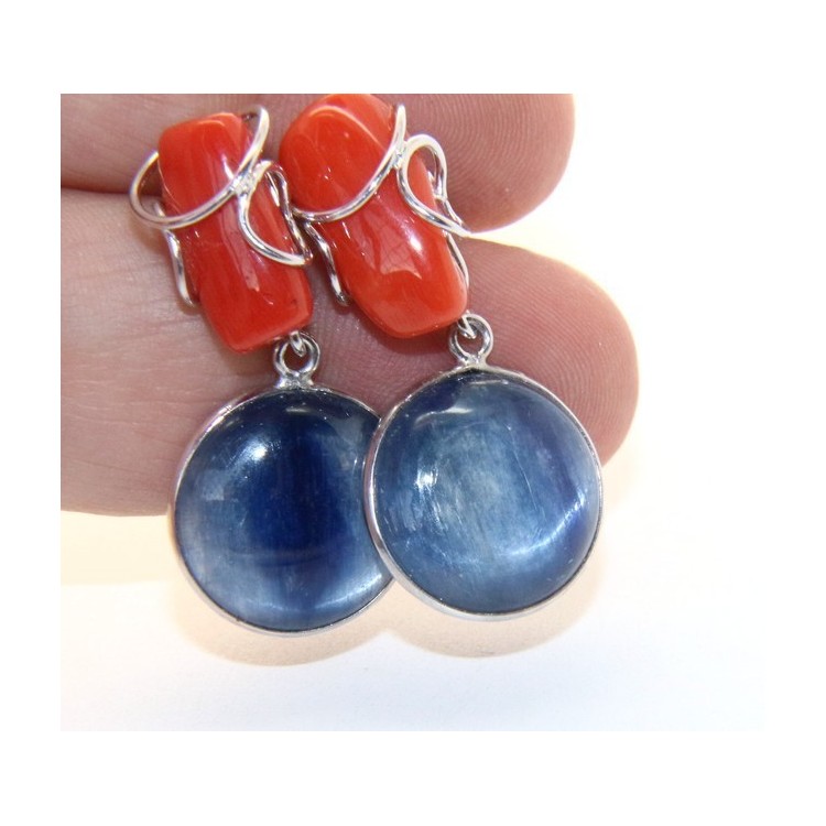 RMB|Orecchini in Argento 925 con corallo verace rosso naturale e disco di cianite blu.