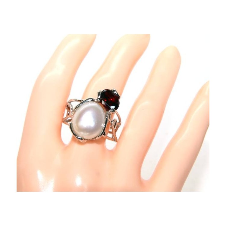 RMB|Anello donna argento 925 regolabile realizzato a cera persa con perla barocca e granato rosso scuro