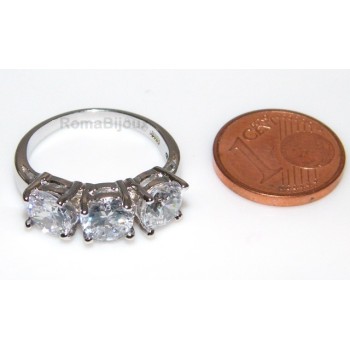 RMB|925 Rhodium: Trilogy with brilliant cut cubic zirconia 0.6