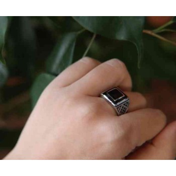 RMB|NALBORI 925 silver chevalier ring square black zircon shield