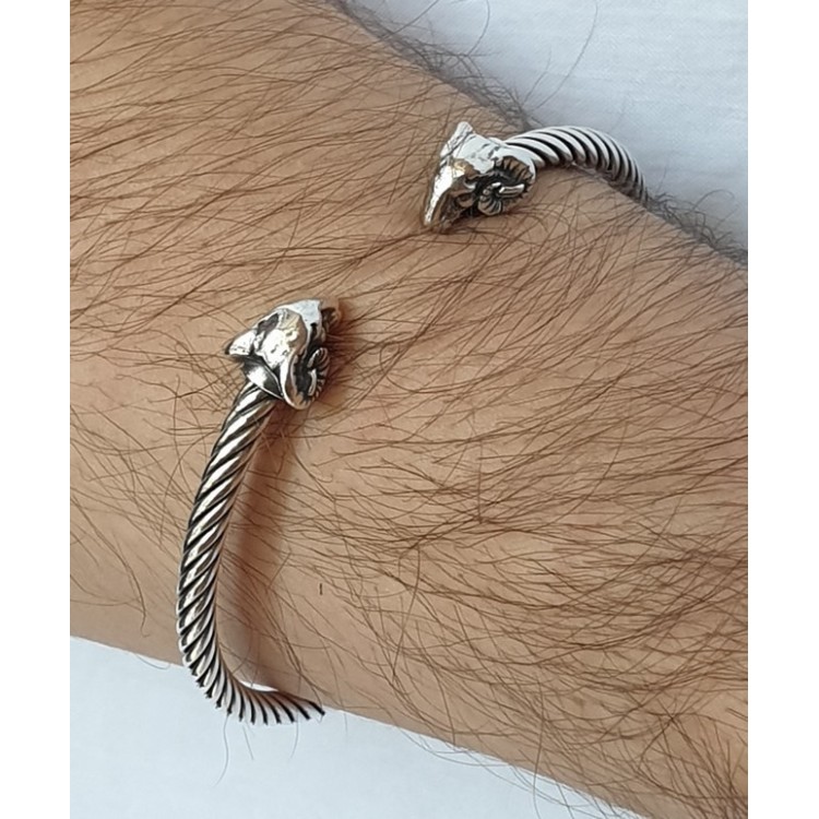 RMB|NALBORI Cable open rigid cable bracelet with ram