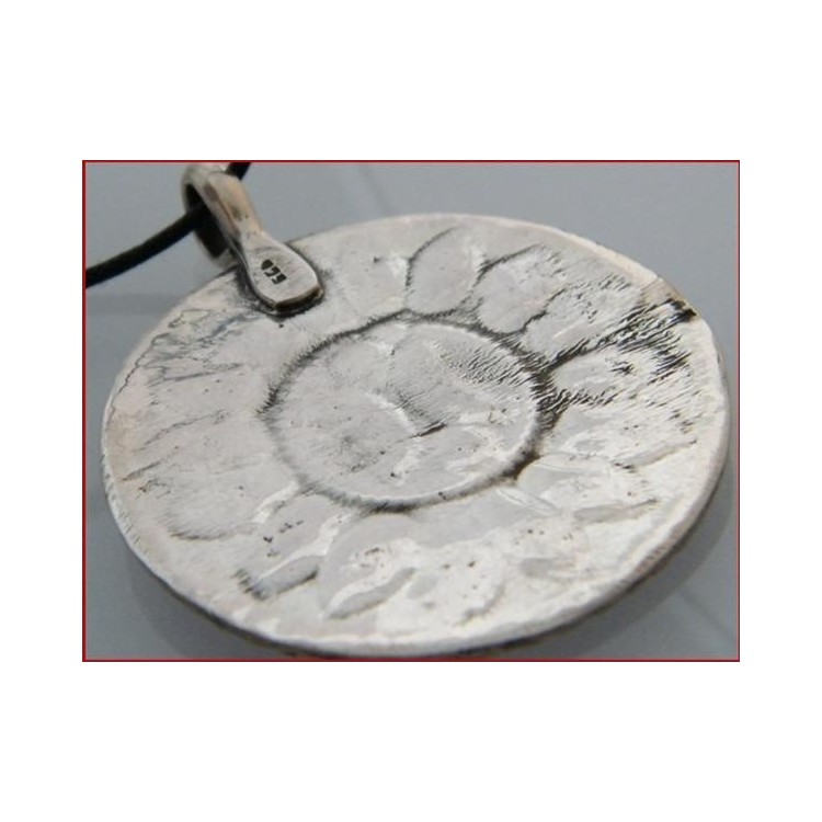 RMB|925 Silver Pendant: Large Medallion engraved with string