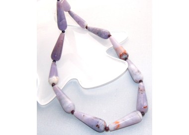 RMB|smooth purple briolette brazilian agate necklace with shaded marble effect