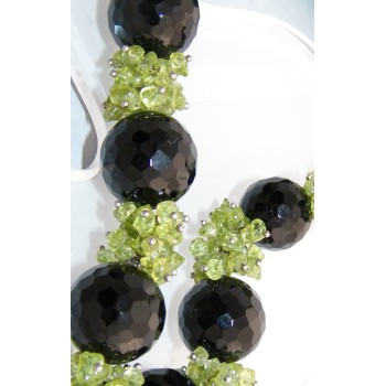 RMB|925 silver necklace peridot chips and faceted onyx stones for women