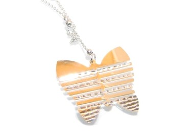 RMB|Necklace with dots and butterfly pendant. Laser cut with rosè parts