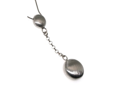 RMB|925 silver necklace with pendulum pendant, satin crushed pearls and choker rolo' chain