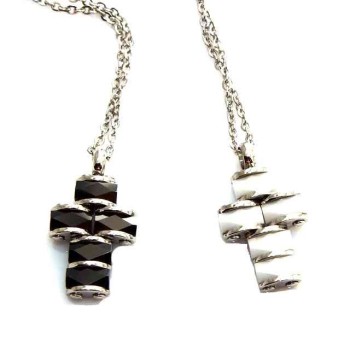 RMB|Hypoallergenic and stainless steel: Exclusive necklace rolo 'cross pendant black or white ceramic