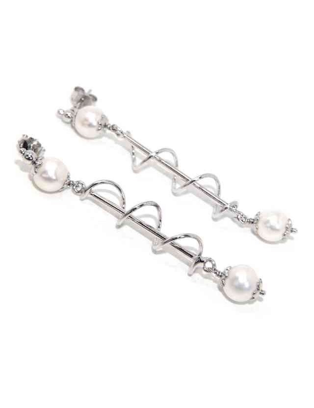 Long earrings in 925 silver with spiral and pearls